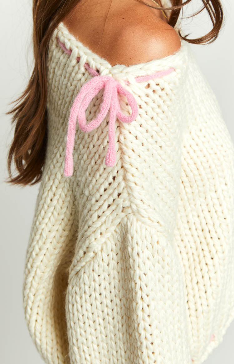 C&A Women's Elegant Fine Knit Sweater S Cream Leoprint Rhinestone Glitter  Bow