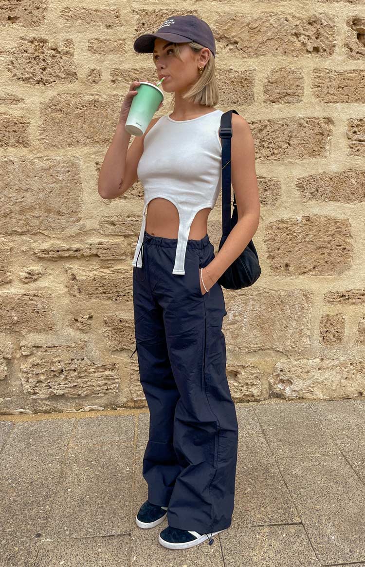 outfit ideas | ig: cati_vv | Cargo pants women outfit, Blue jackets outfits,  Streetwear outfit