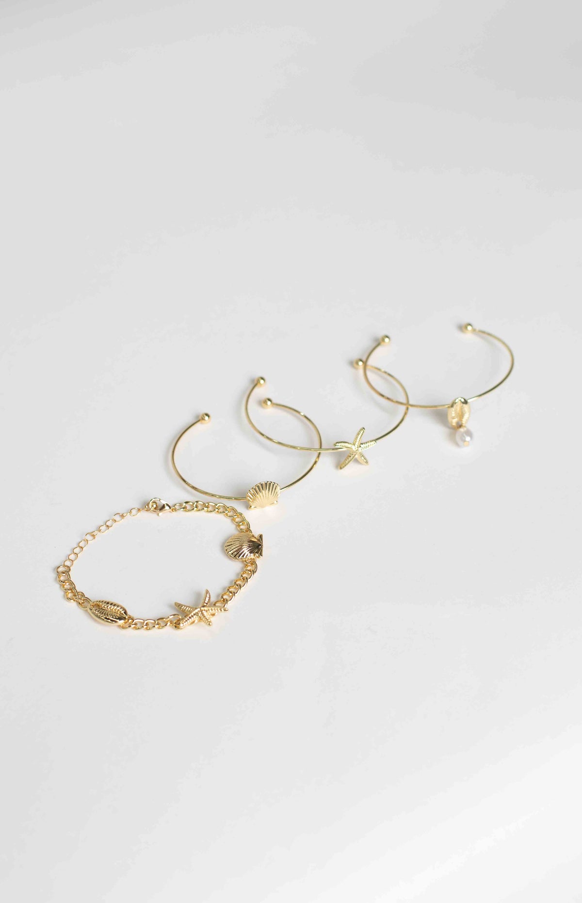 Gia Gold Bracelet Set Image