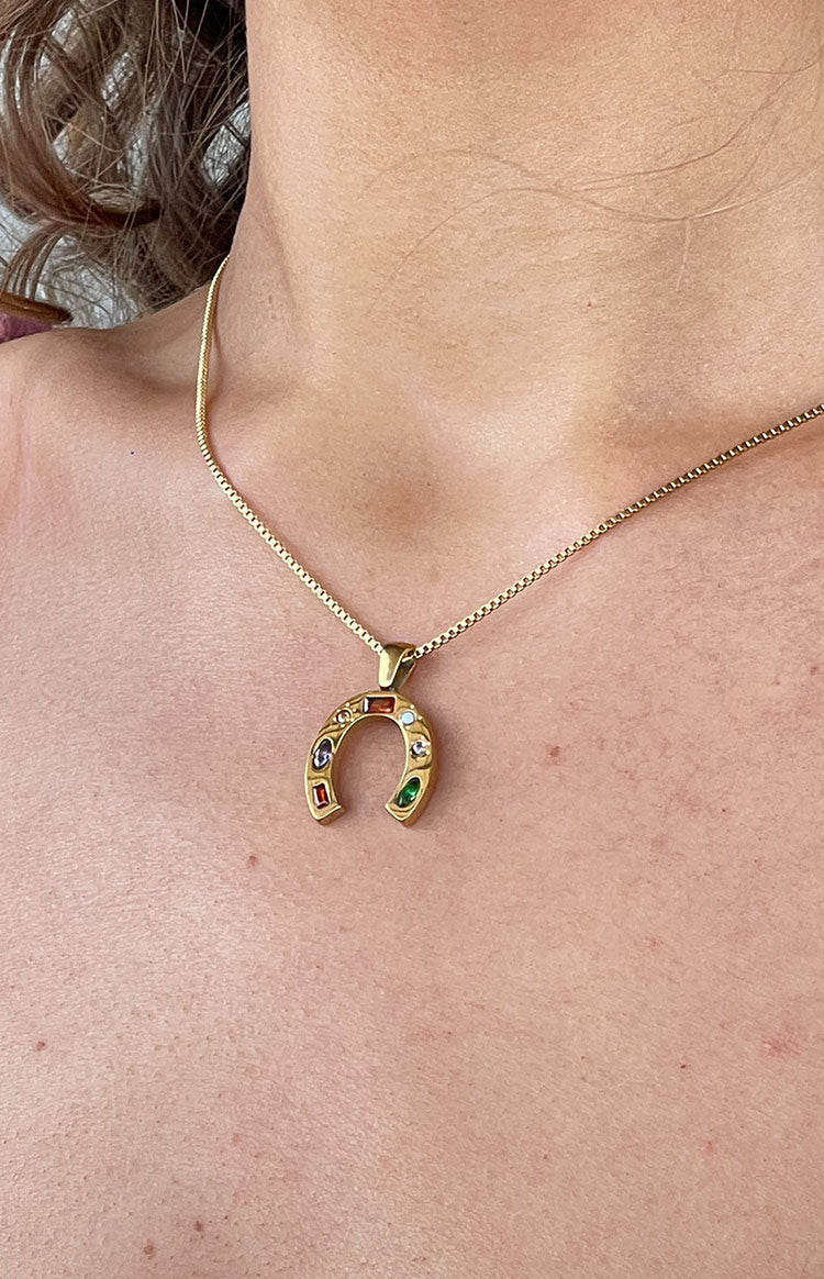 Georgia Gold U-Shaped Horseshoe Pendant Necklace Image