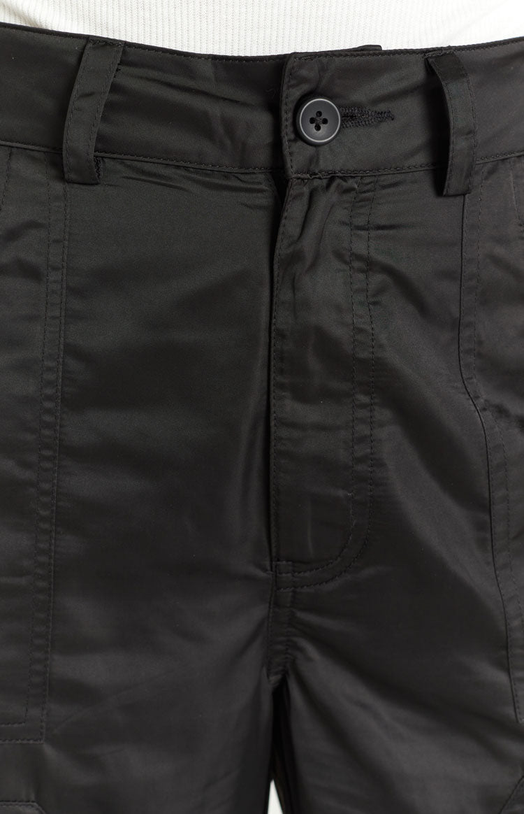 Hartley Black Nylon Pants – Beginning Boutique US