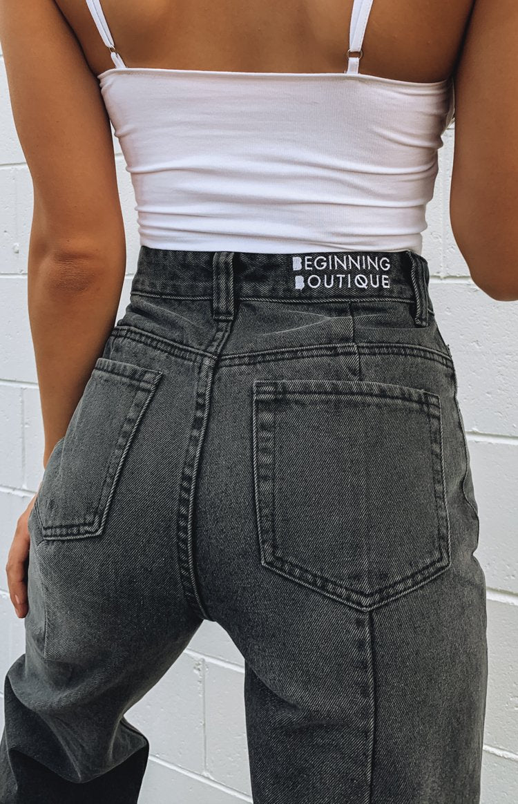 Robin Wide Boutique – Black US Leg Beginning Jeans Wash